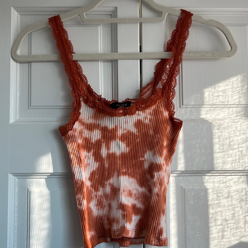 Cropped Lace Tank